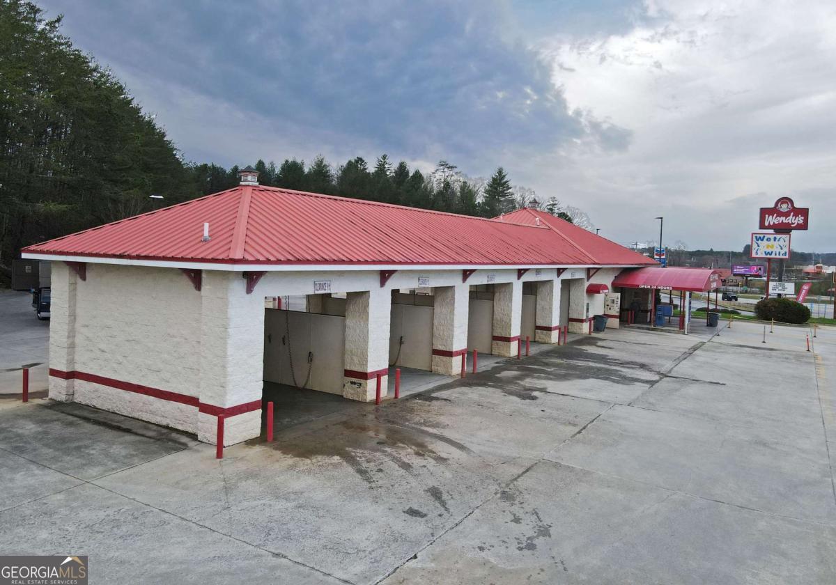 692 E Hwy 515