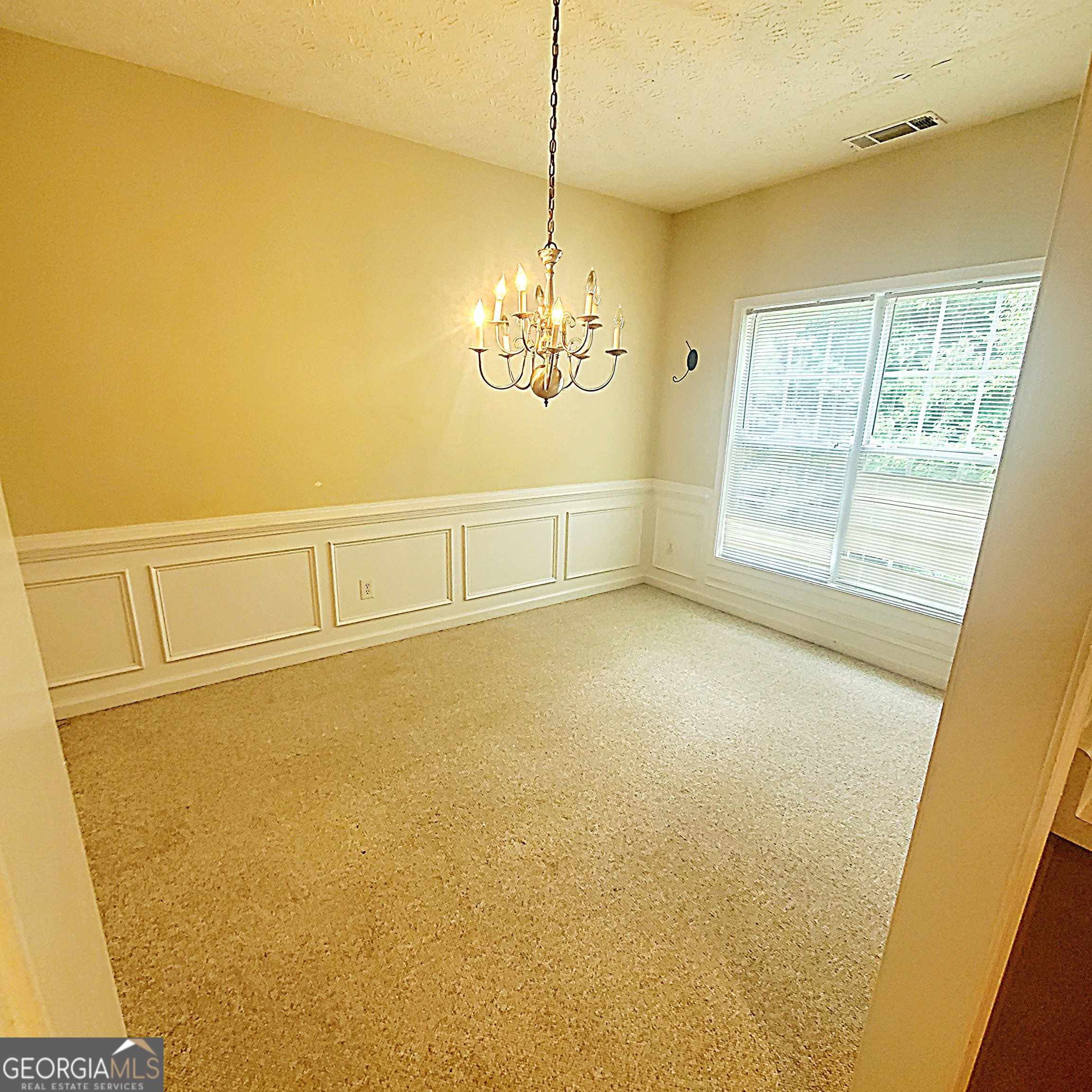 Buford, Georgia 30519, United States, 4 Bedrooms Bedrooms, ,3 BathroomsBathrooms,Residential,Active,188599