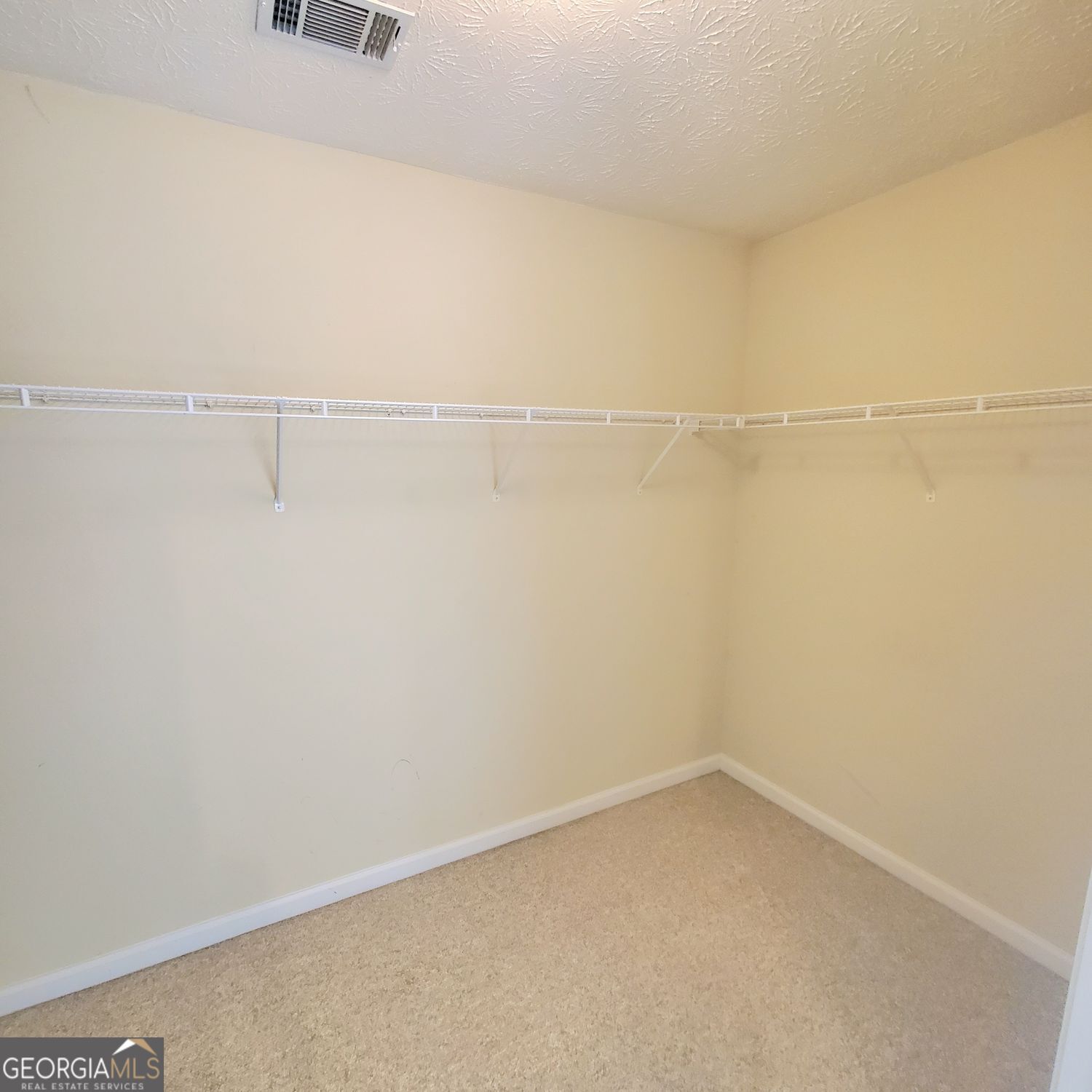 Buford, Georgia 30519, United States, 4 Bedrooms Bedrooms, ,3 BathroomsBathrooms,Residential,Active,188599