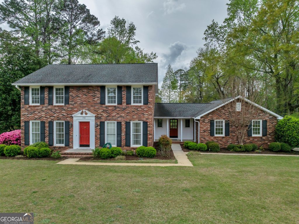 listing image 0