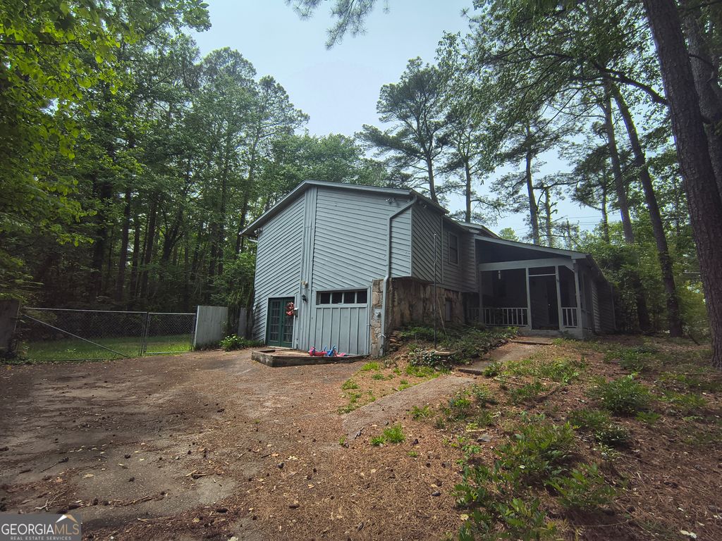 Photo of 6717 Live Oak Lane, Douglasville, GA 30135 (MLS # 10770461)