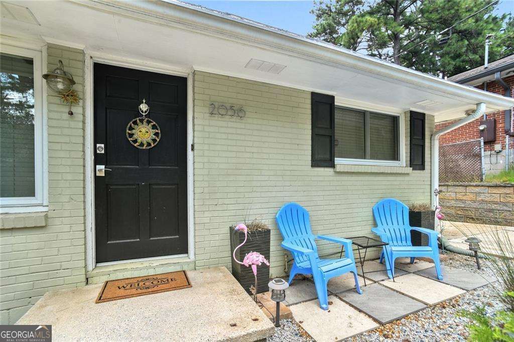 Photo of 2056 Arlington Avenue NE, Atlanta, GA 30324 (MLS # 10711465)