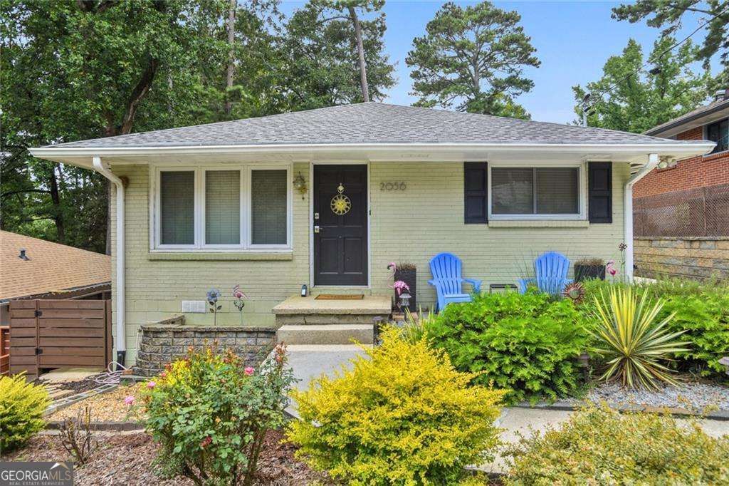 Photo of 2056 Arlington Avenue NE, Atlanta, GA 30324 (MLS # 10711465)