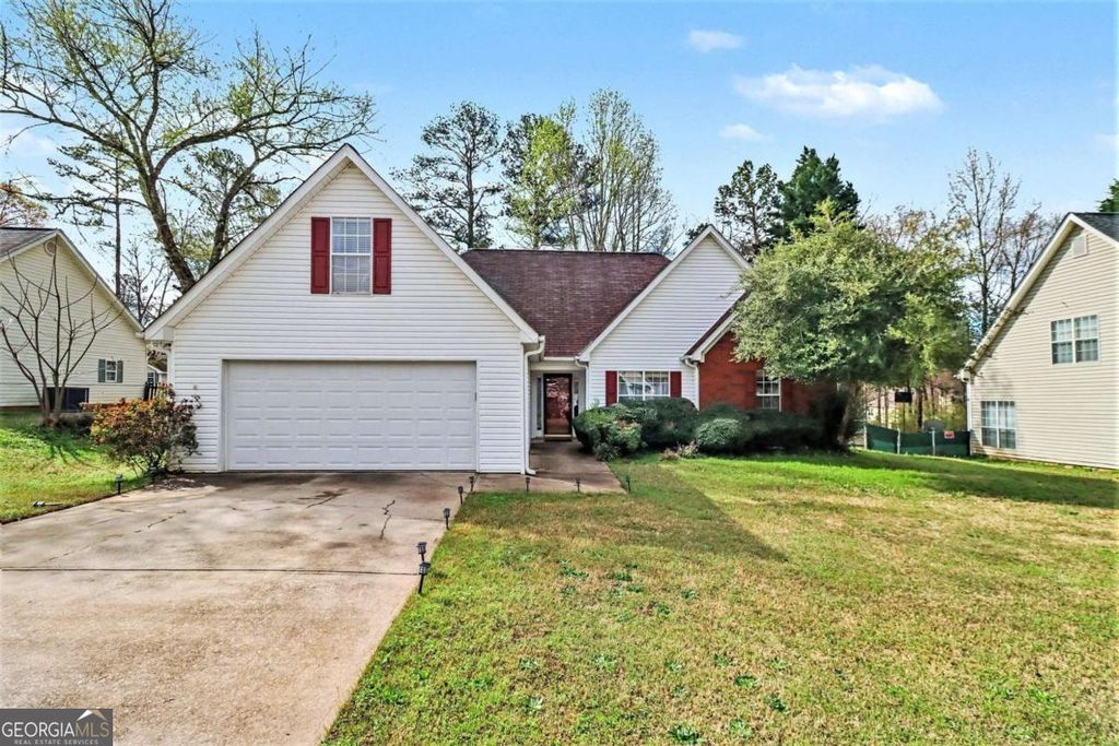 Photo of 275 Greenfield Way, Covington, GA 30016 (MLS # 10710007)