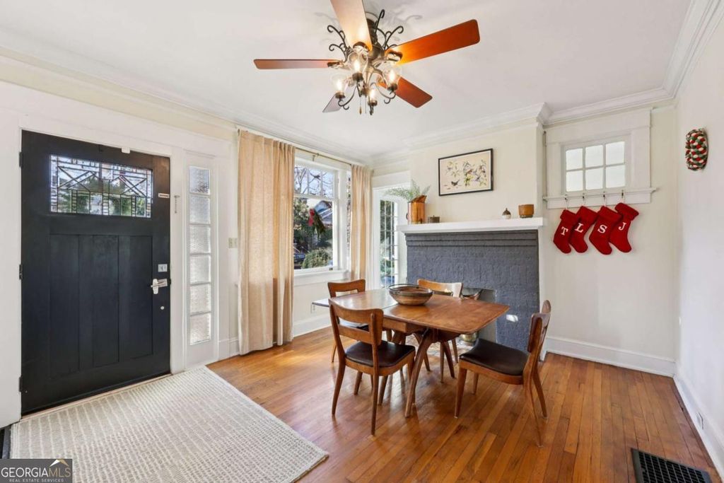 Photo of 1470 Hartford Avenue SW, Atlanta, GA 30310 (MLS # 10659196)