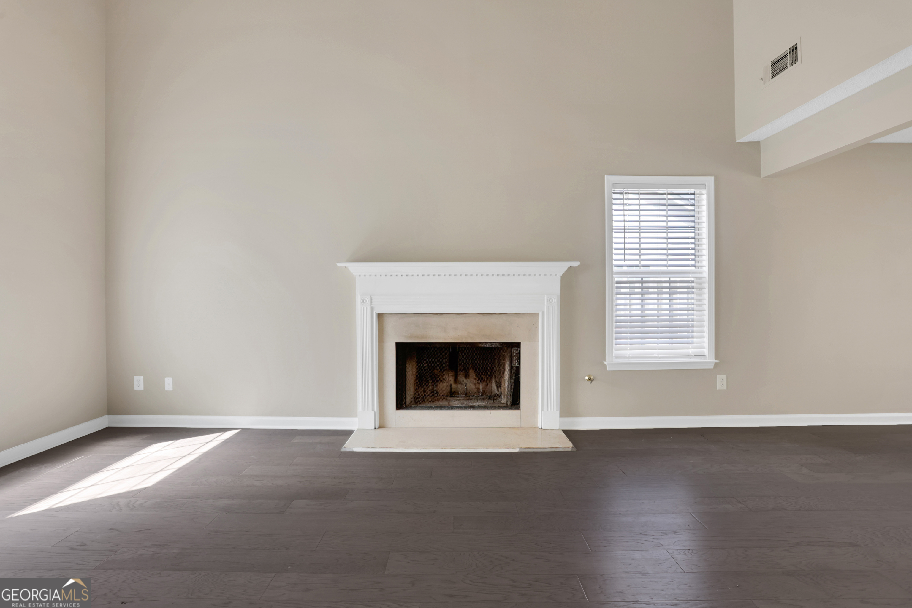 3062 Vineyard WAY SE