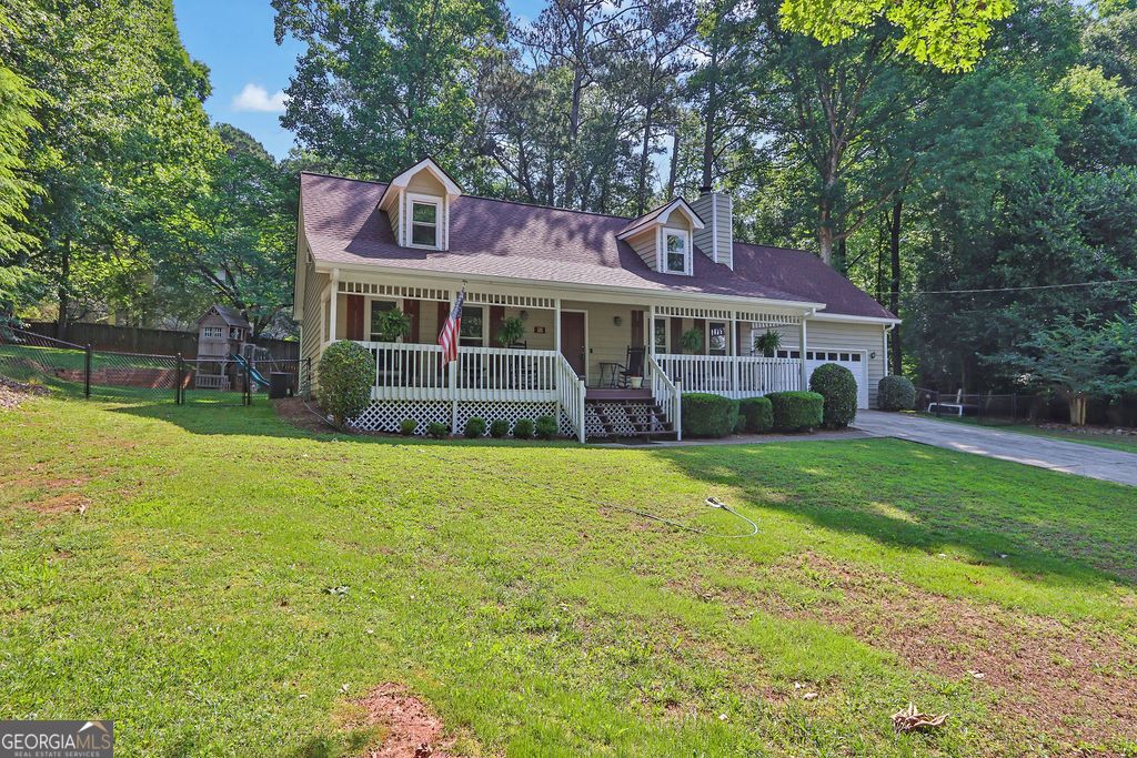 Photo of 90 Omega Drive, Lawrenceville, GA 30044 (MLS # 10769133)
