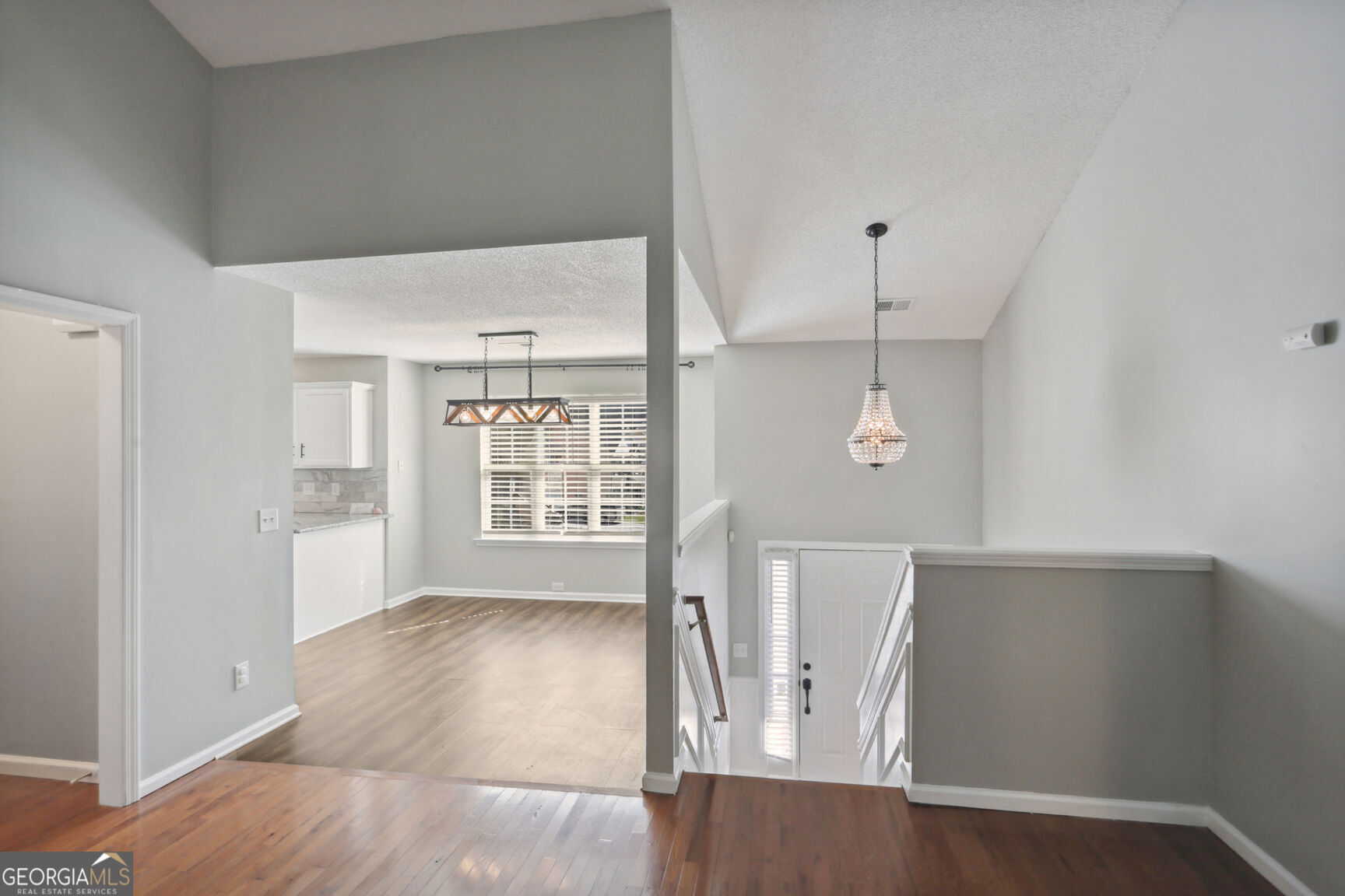 2400 Hampton Estates DR SW