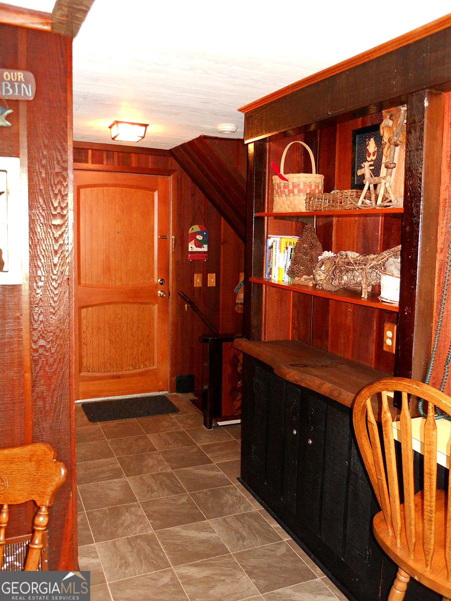 3 Berkshire LN UNIT 5