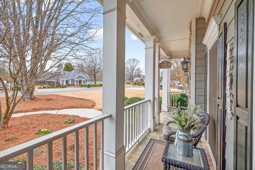 Photo of 4023 Lost Oak Drive, Buford, GA 30519 (MLS # 10696315)
