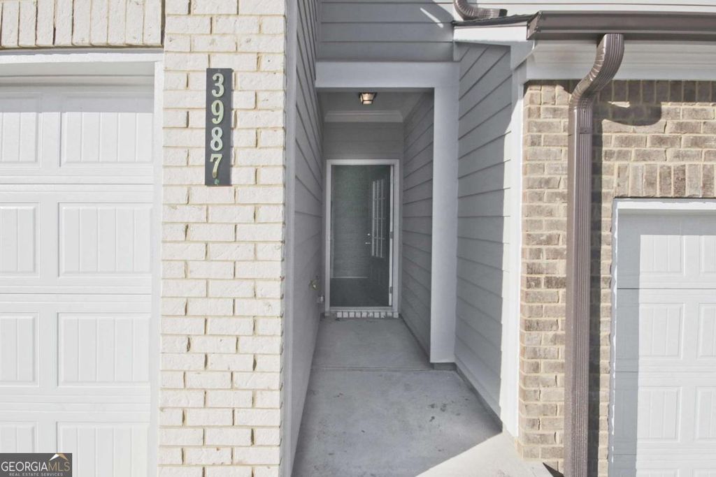 Photo of 3987 Streamlet Way #155, Gainesville, GA 30506 (MLS # 10716105)