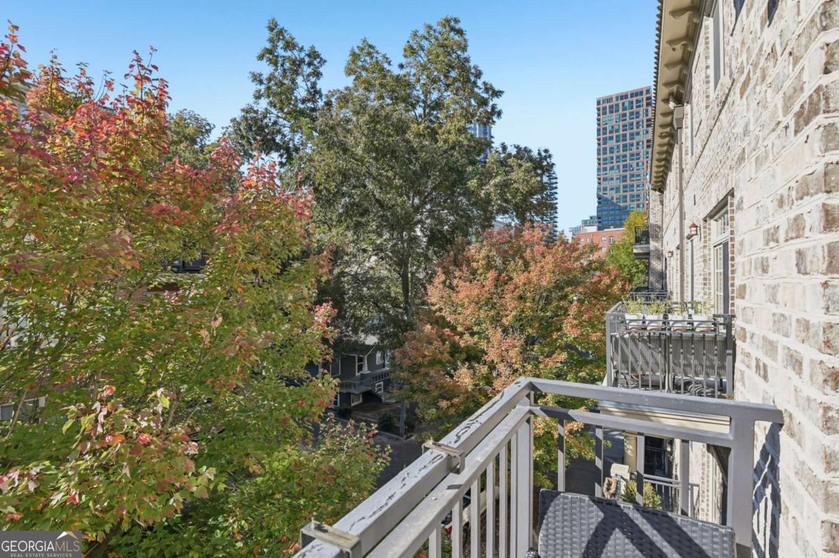 Piedmont Crest Condos - Residential