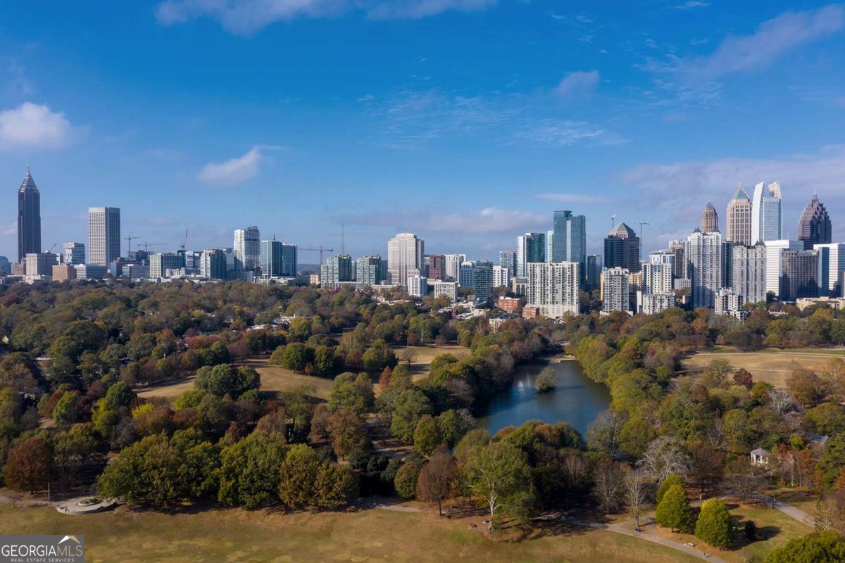 Piedmont Crest Condos - Residential