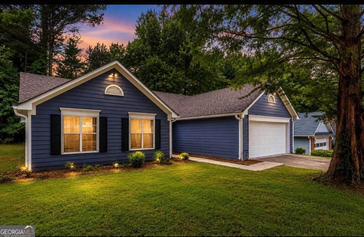 956 Forest Path, Stone Mountain, GA, 30088