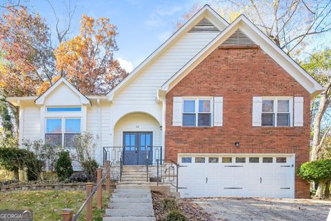 Photo of 1218 Raleigh Way, Lawrenceville, GA 30043 (MLS # 10649519)