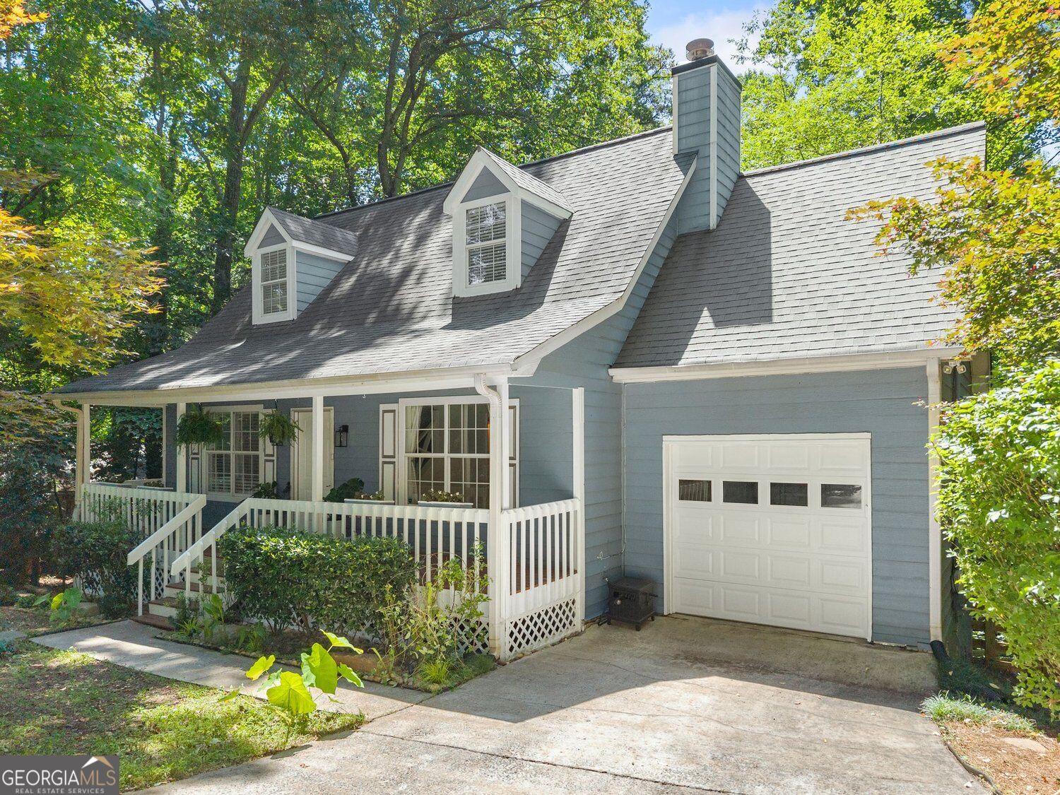 1570 Williams CIR