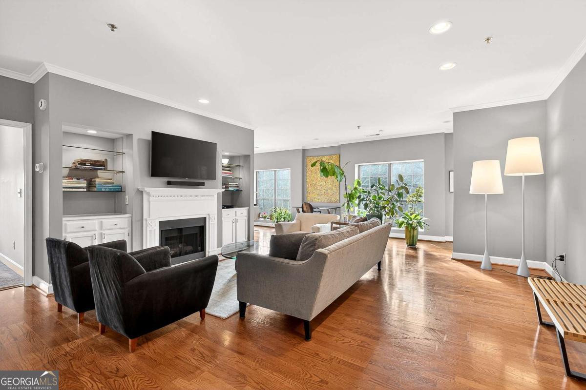 2865 Lenox RD NE 503