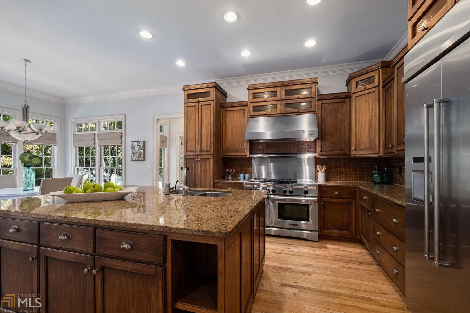 Long Island Walk - Residential