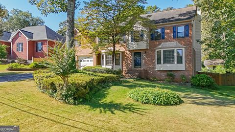 921 Cedar TRCE SW Lilburn GA 30047