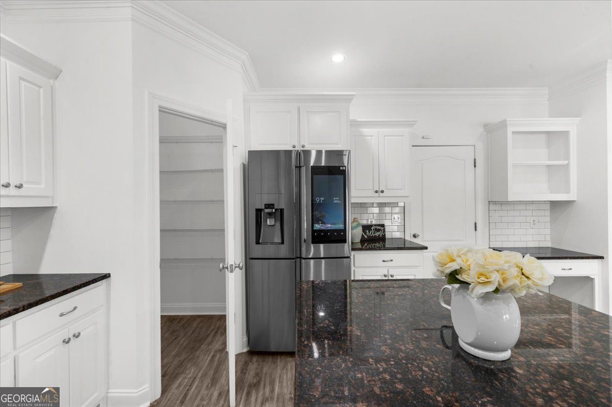 Loganville, Georgia 30052, United States, 5 Bedrooms Bedrooms, ,4 BathroomsBathrooms,Residential,Active,177636