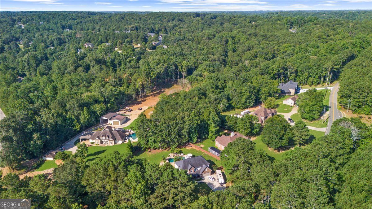 Loganville, Georgia 30052, United States, 5 Bedrooms Bedrooms, ,4 BathroomsBathrooms,Residential,Active,177636