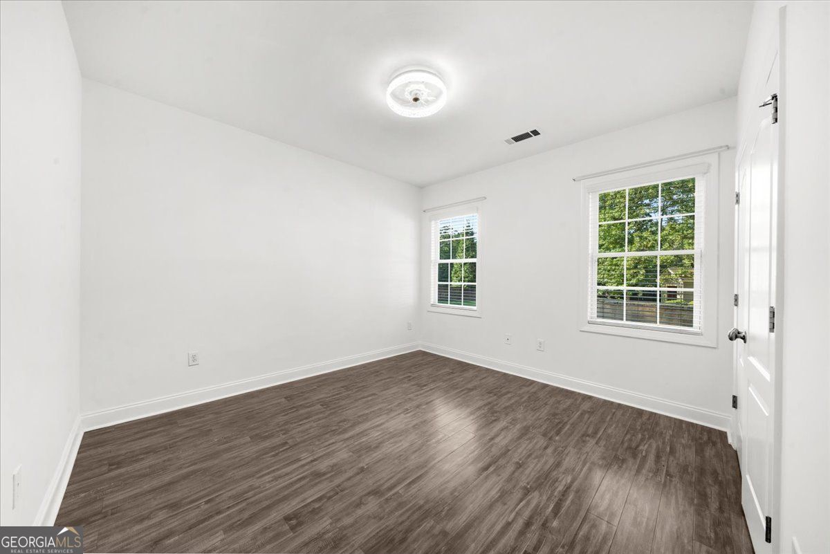 Loganville, Georgia 30052, United States, 5 Bedrooms Bedrooms, ,4 BathroomsBathrooms,Residential,Active,177636