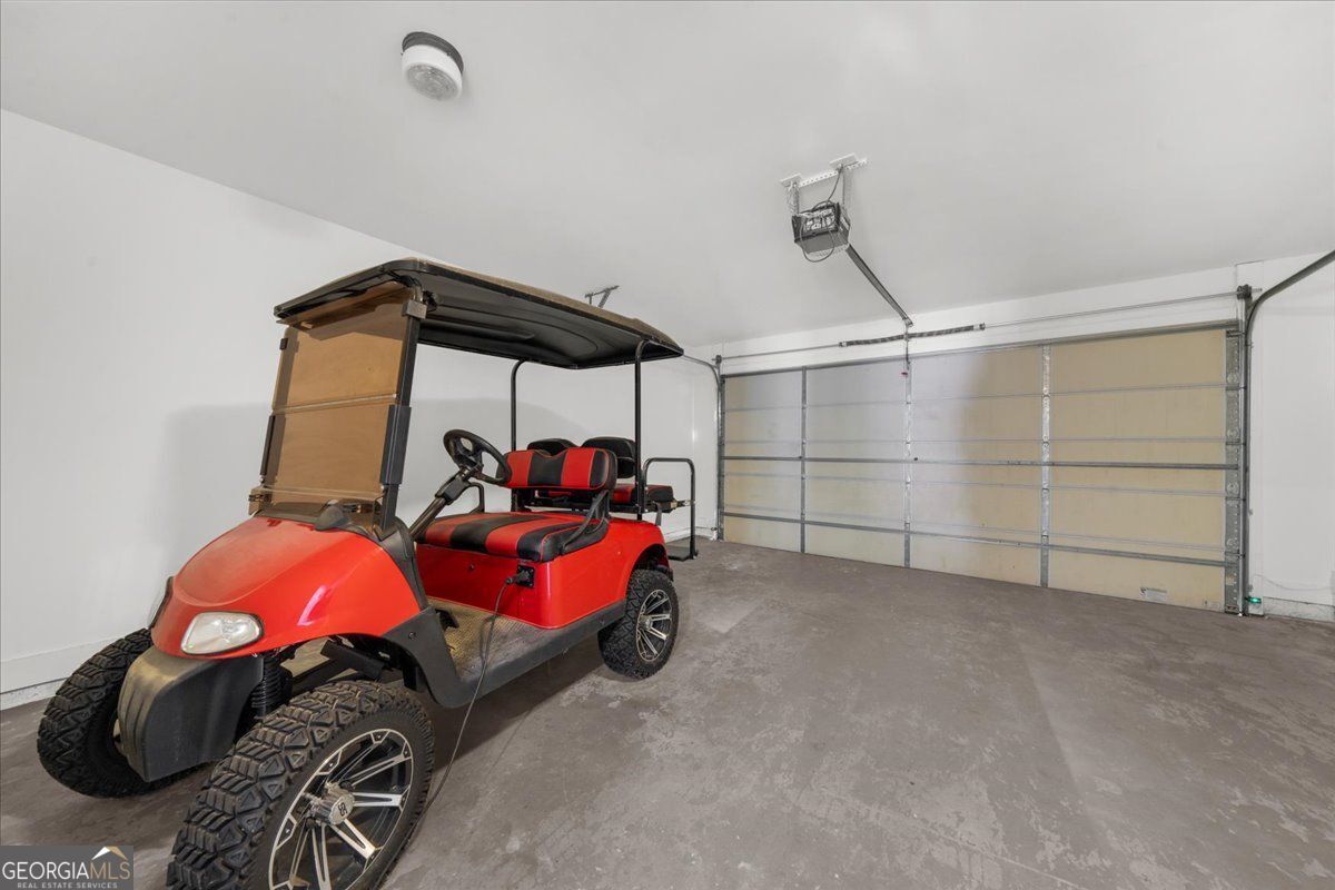 Loganville, Georgia 30052, United States, 5 Bedrooms Bedrooms, ,4 BathroomsBathrooms,Residential,Active,177636