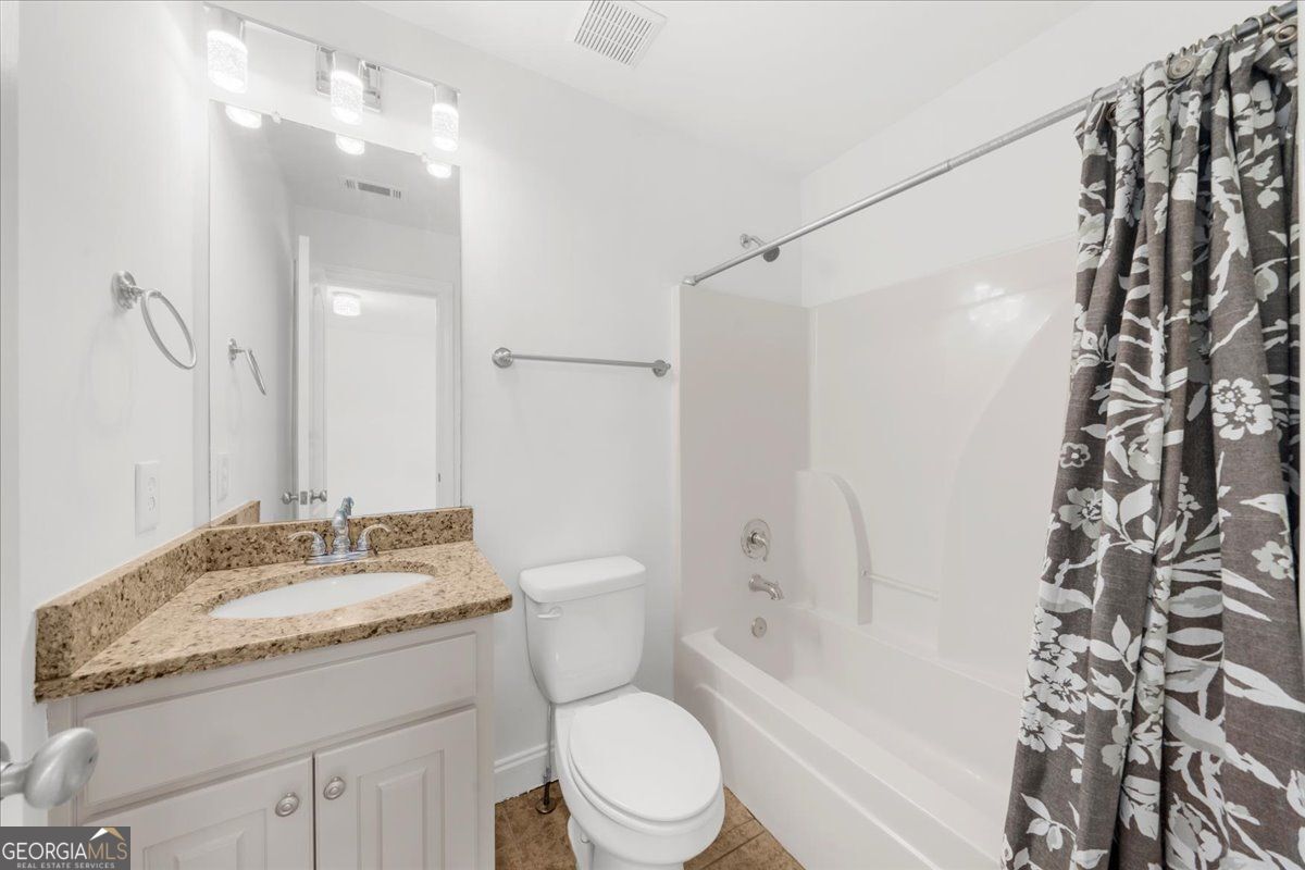 Loganville, Georgia 30052, United States, 5 Bedrooms Bedrooms, ,4 BathroomsBathrooms,Residential,Active,177636