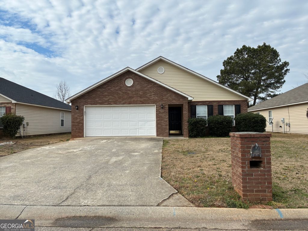 Photo of 107 Onyx Court, Warner Robins, GA 31093 (MLS # 10692490)