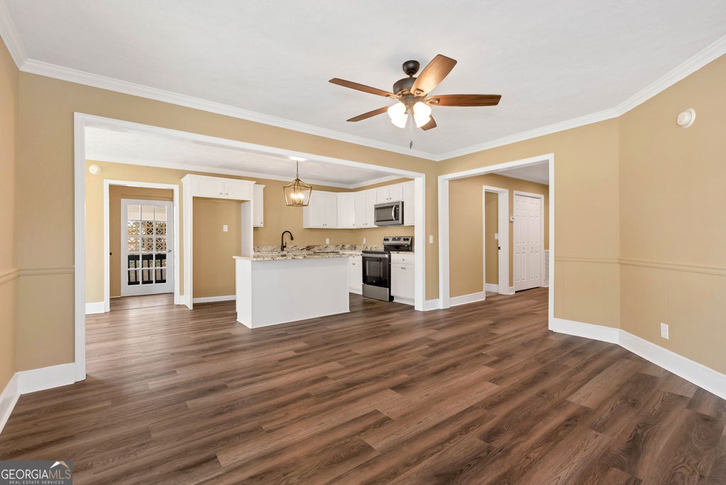 Photo of 276 Highway 72 E, Comer, GA 30629 (MLS # 10850367)