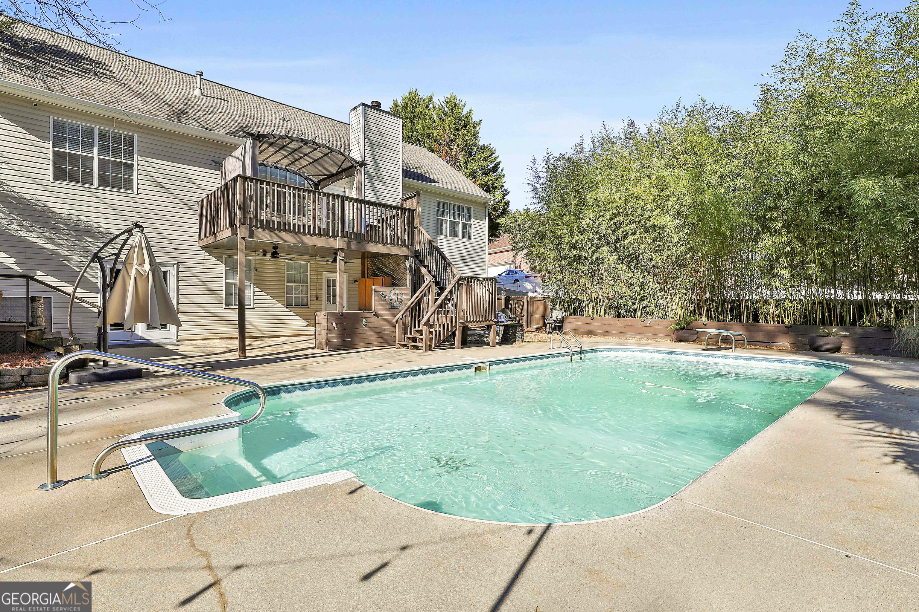 Newnan, Georgia 30265, United States, 4 Bedrooms Bedrooms, ,3 BathroomsBathrooms,Residential,Active,16982