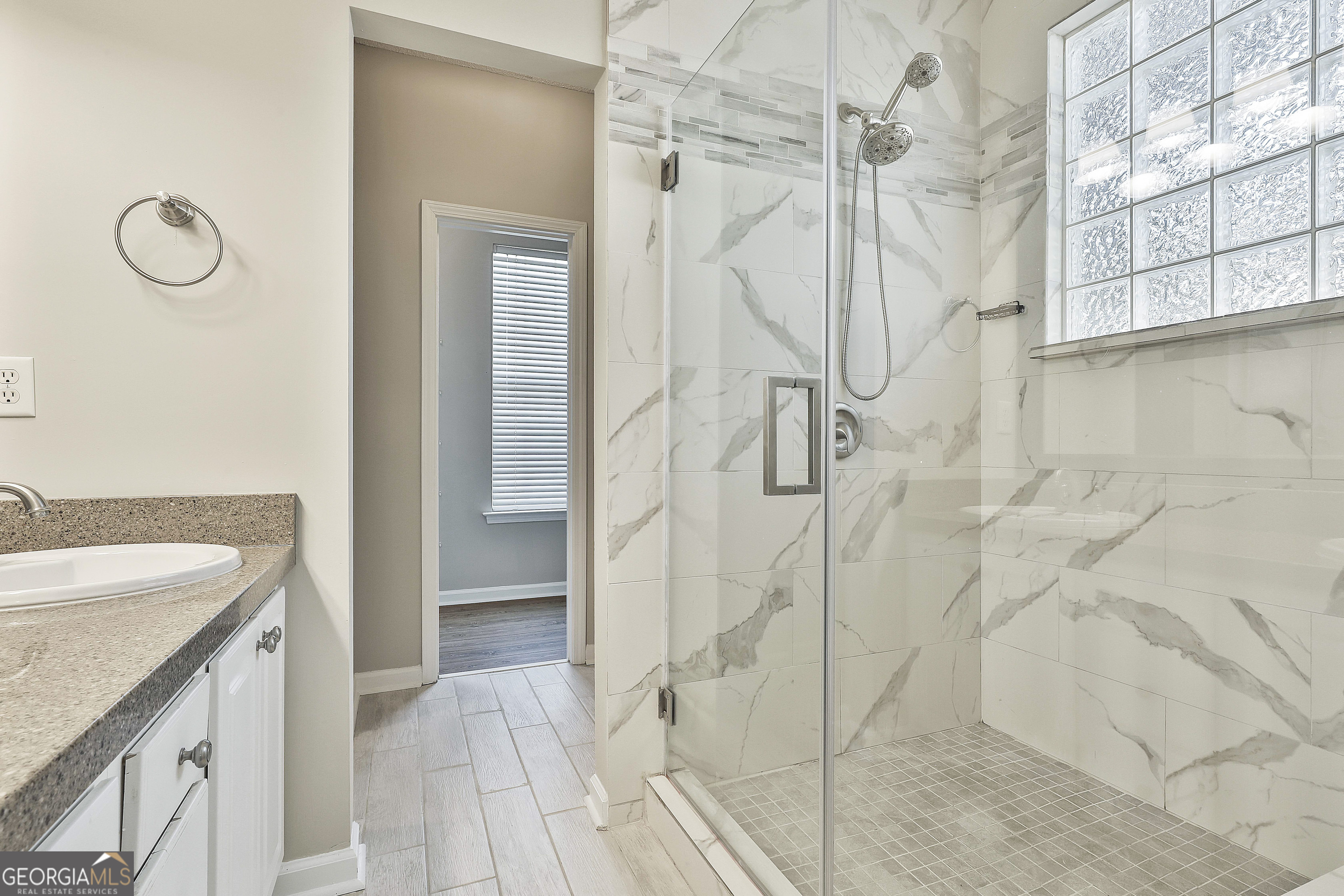 Newnan, Georgia 30265, United States, 4 Bedrooms Bedrooms, ,3 BathroomsBathrooms,Residential,Active,16982