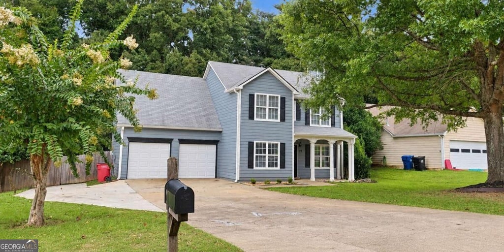 Photo of 32 Maddox Road SE, Acworth, GA 30102 (MLS # 10842742)