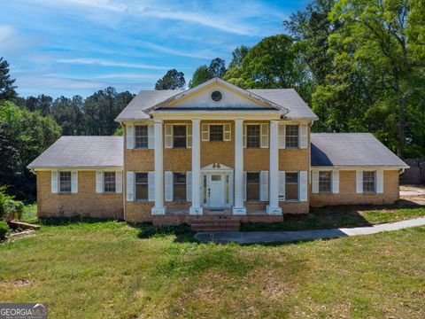 225 Dix Lee On DR Fayetteville GA 30214