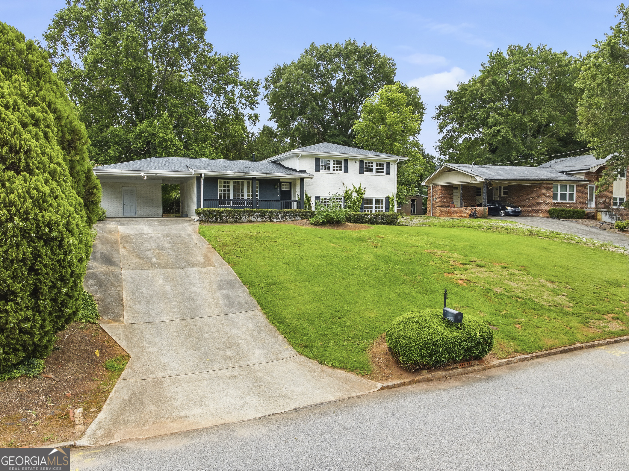 2913 Gena DR