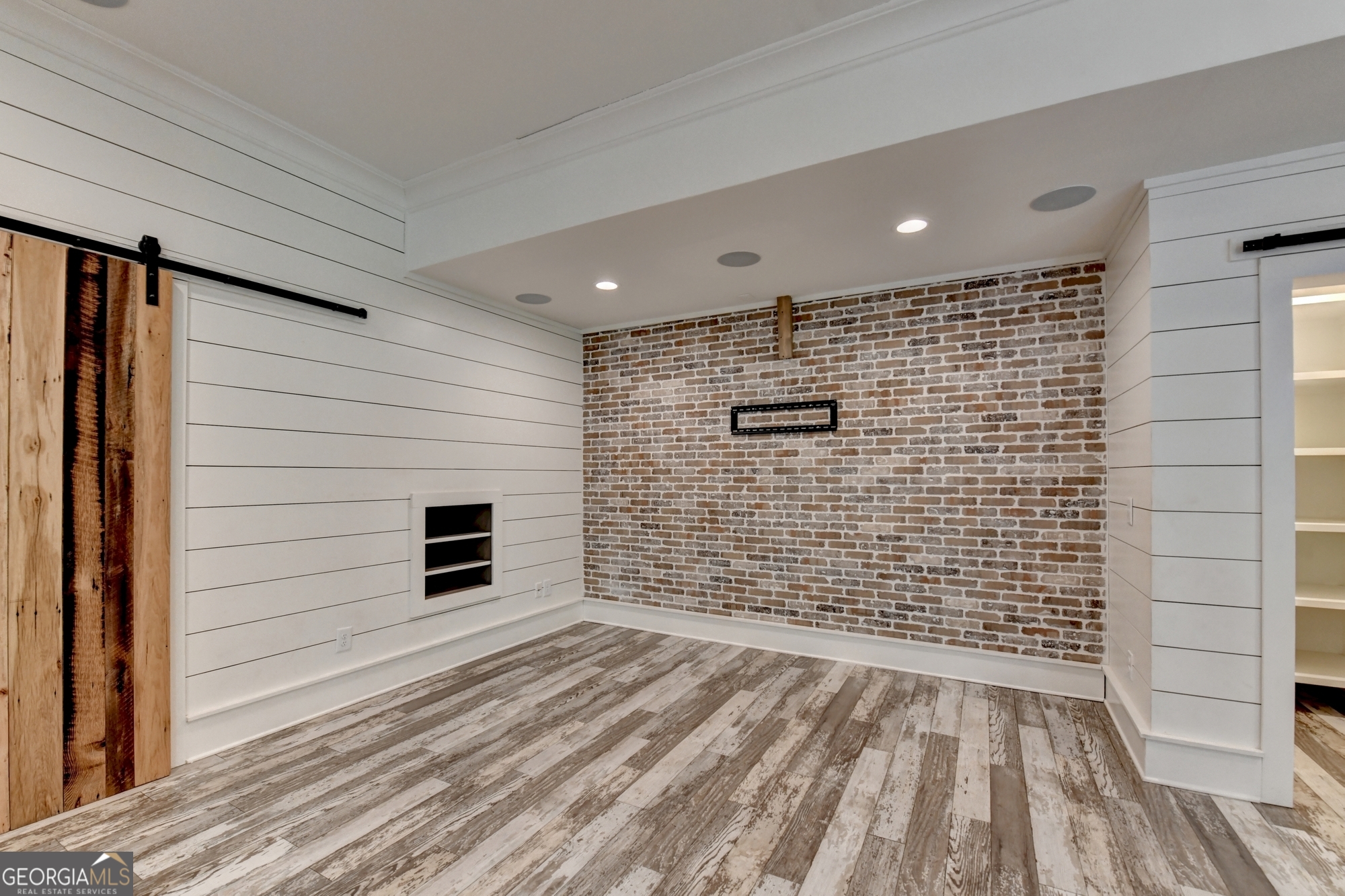 Chattahoochee River Club - Residential