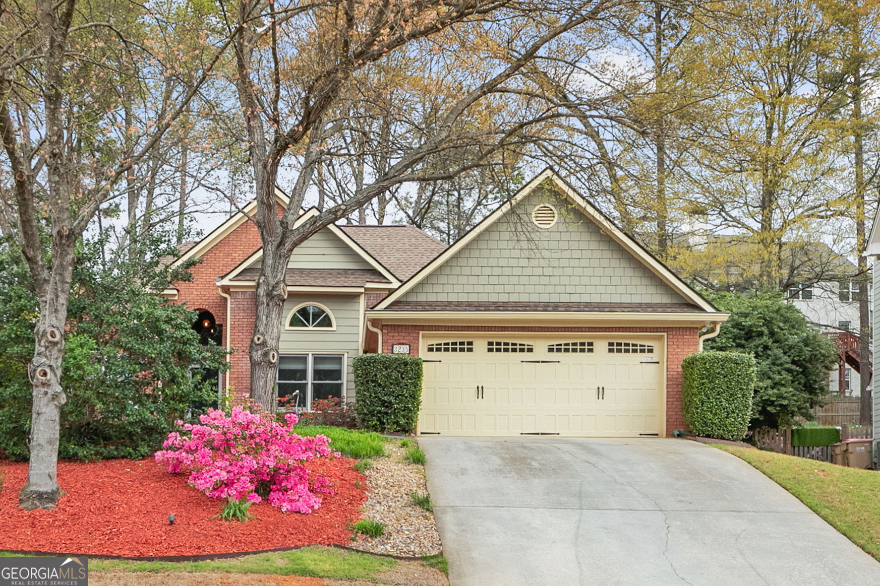 3235 Maple Terrace DR