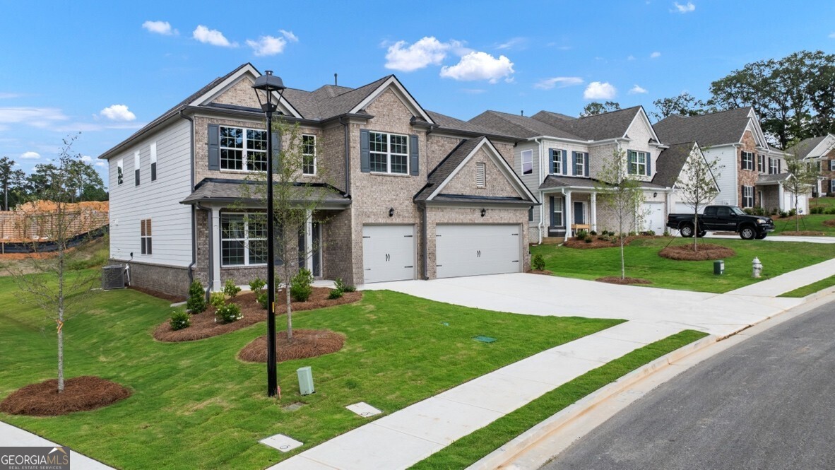 7165 Linden DR
