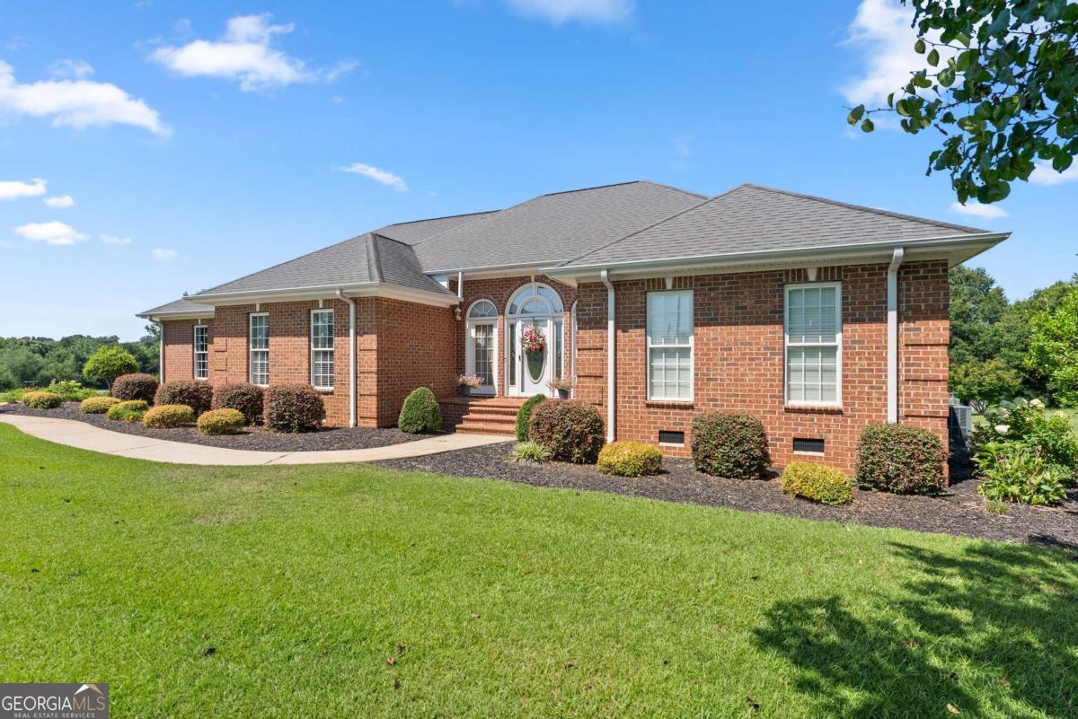 1121 Beacon Light RD