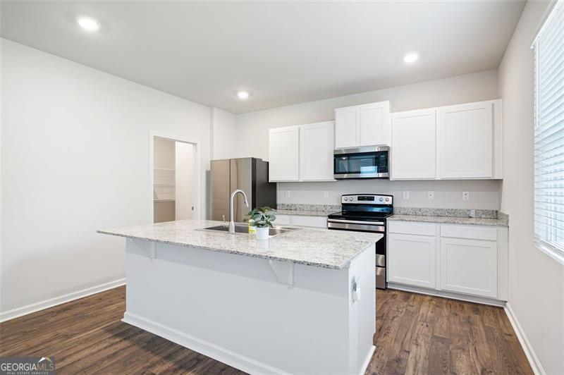 312 DEER RUN DR