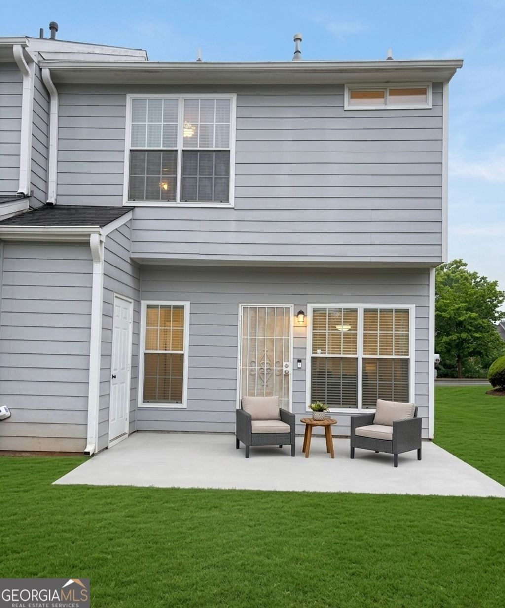 Photo of 2851 Walden Lake Bend, Decatur, GA 30035 (MLS # 10742521)