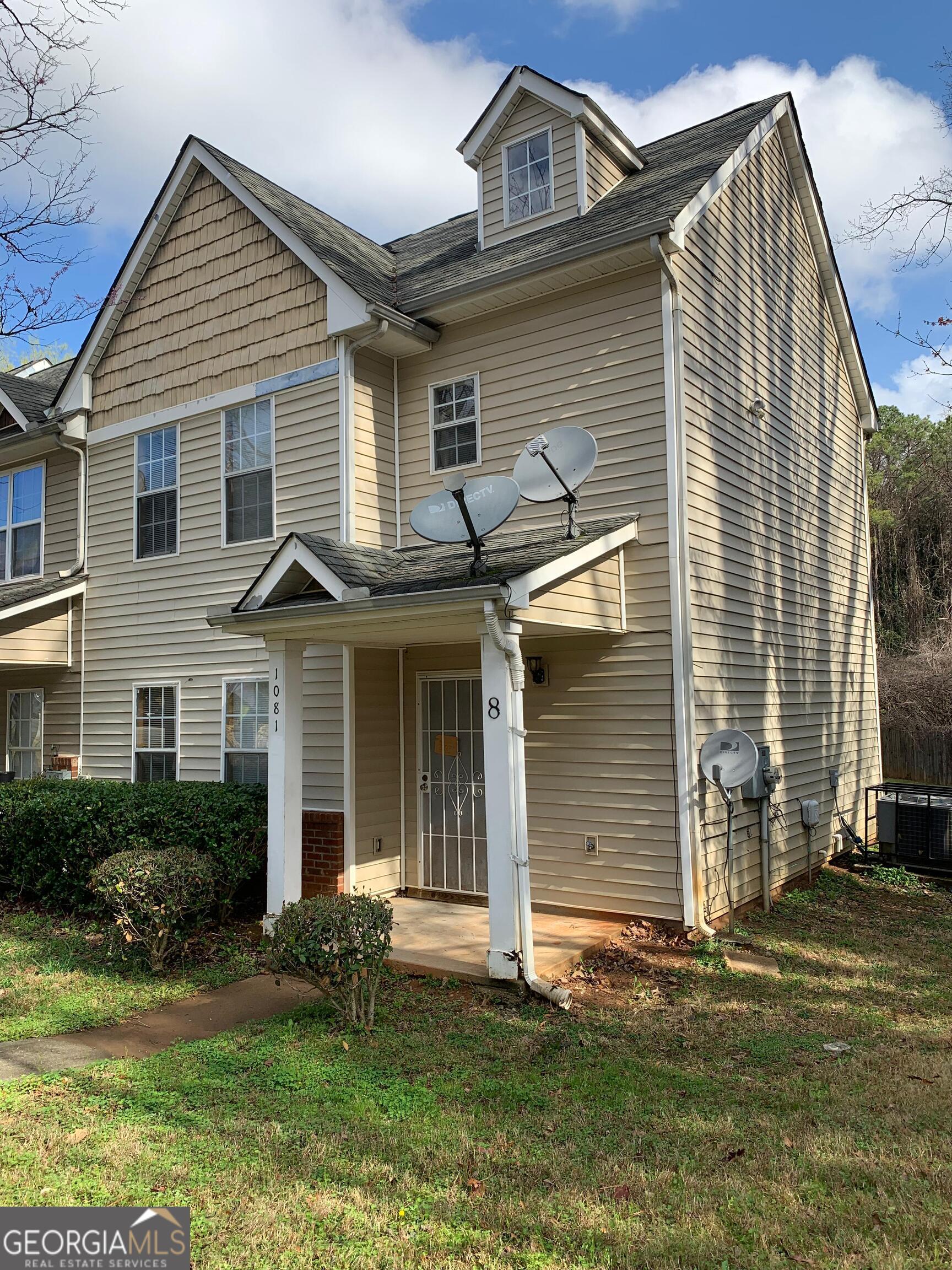 1081 Estes DR SW 504