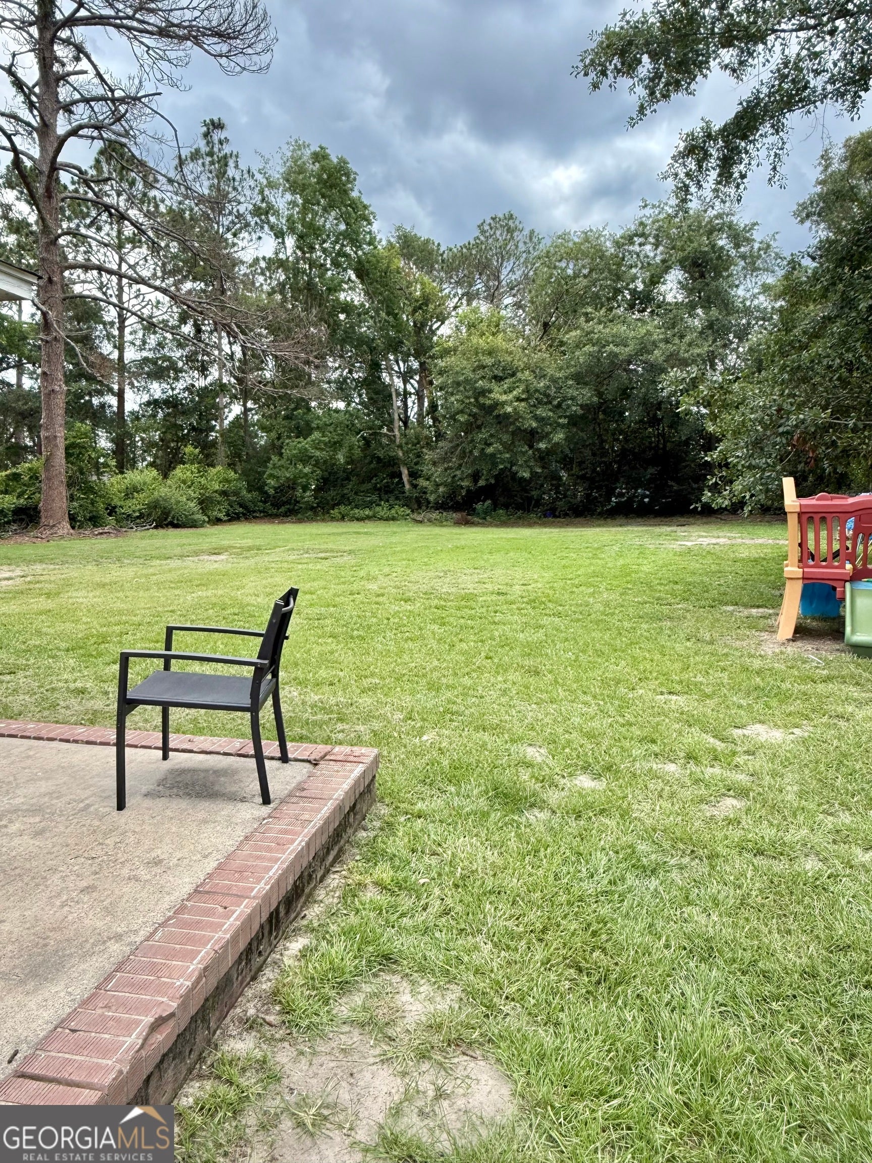 1511 S Cheney DR