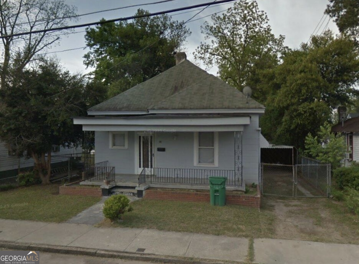 To view property please contact agent.