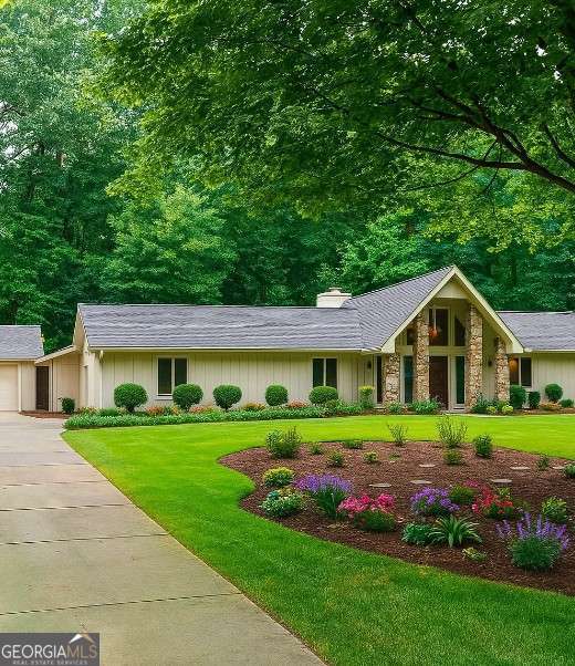 215 Mayfield CIR