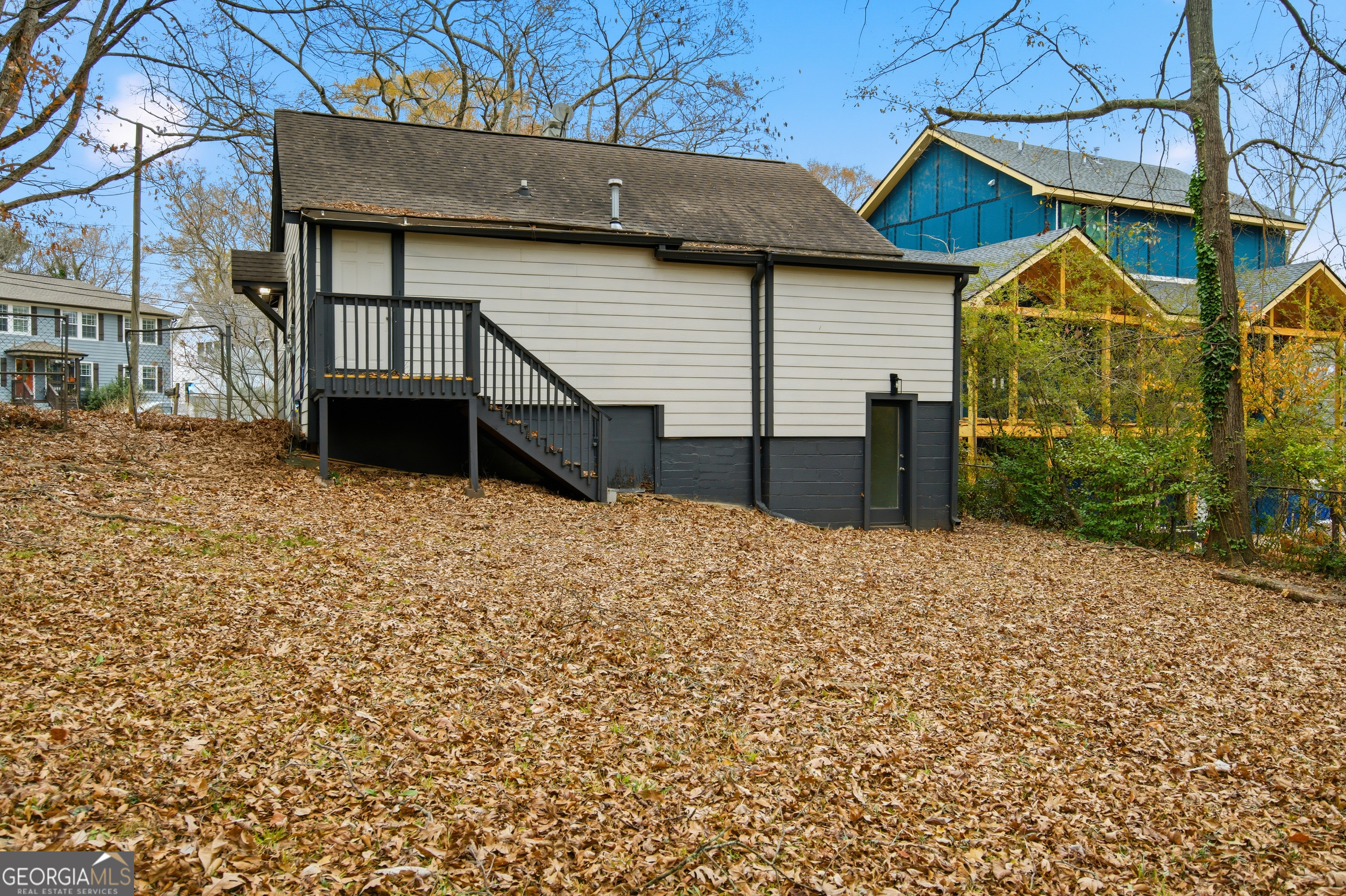 1691 Flat Shoals RD SE