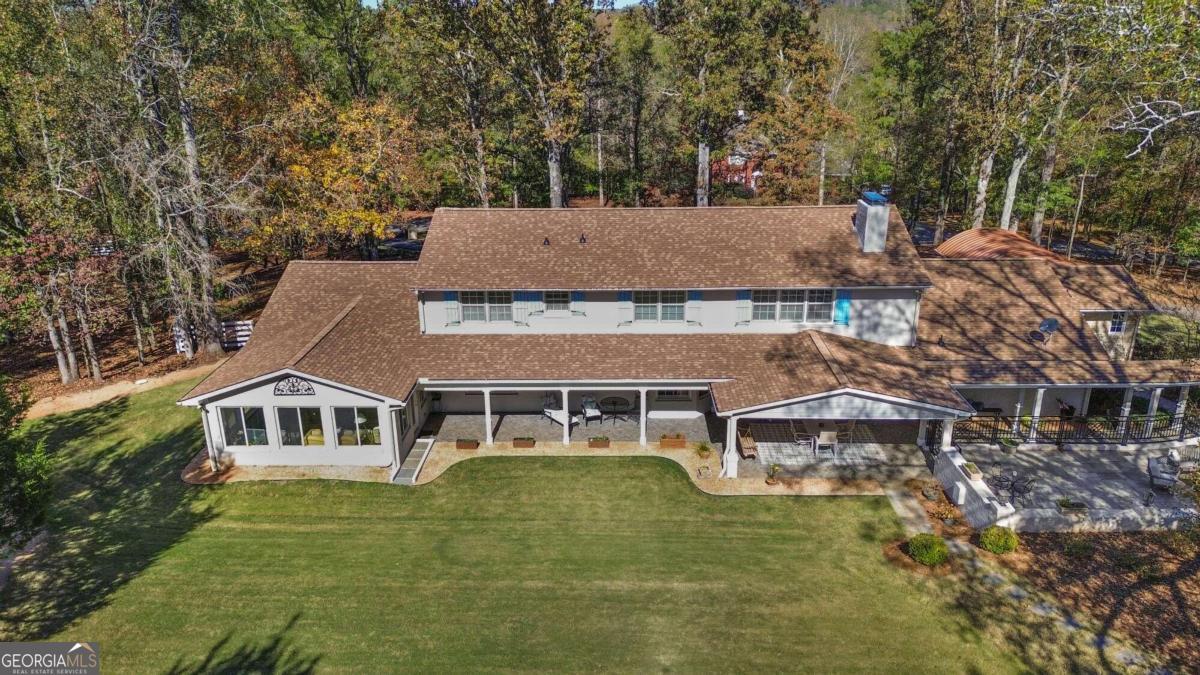 240 Deerfield RD