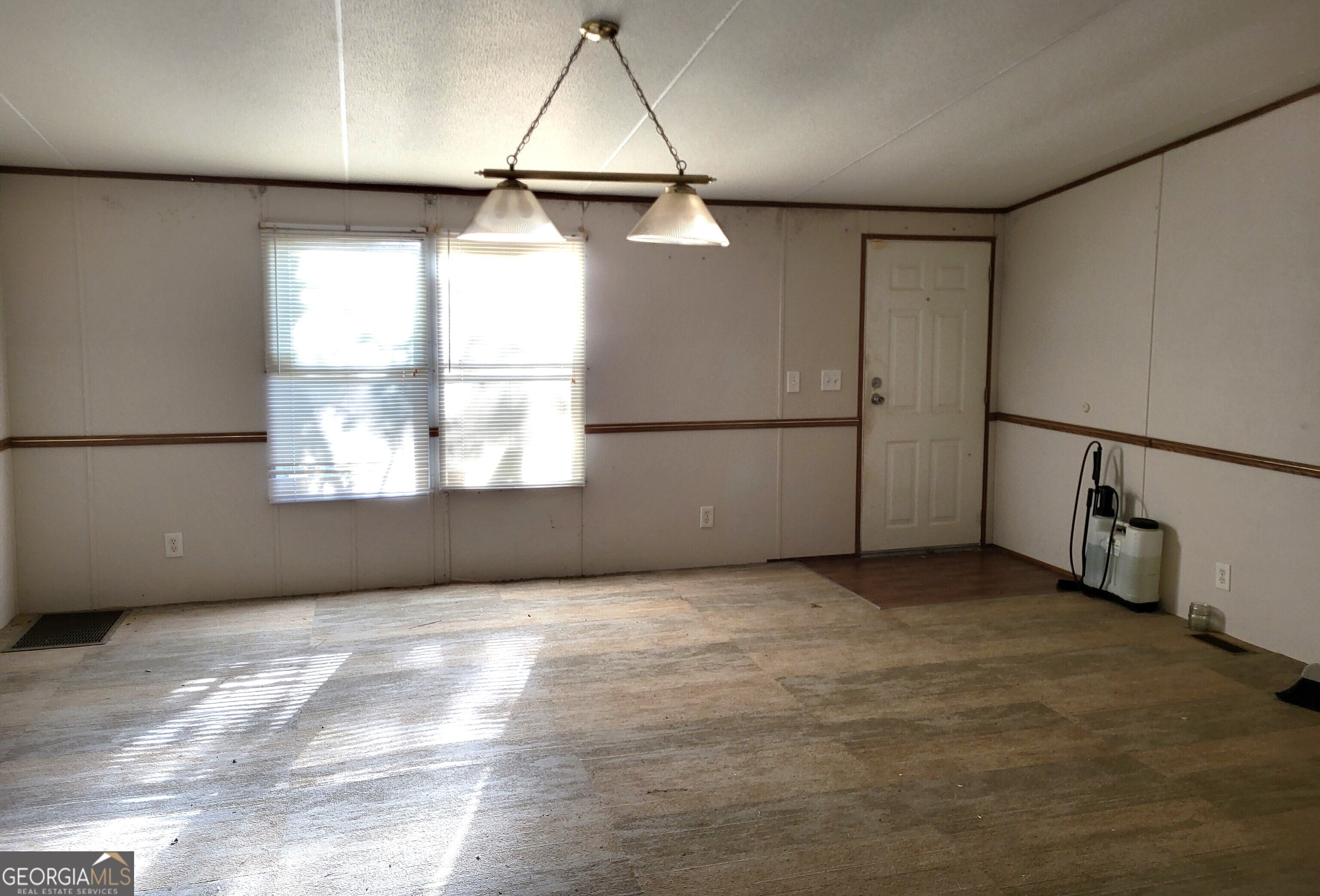 1669 Griswoldville Rd