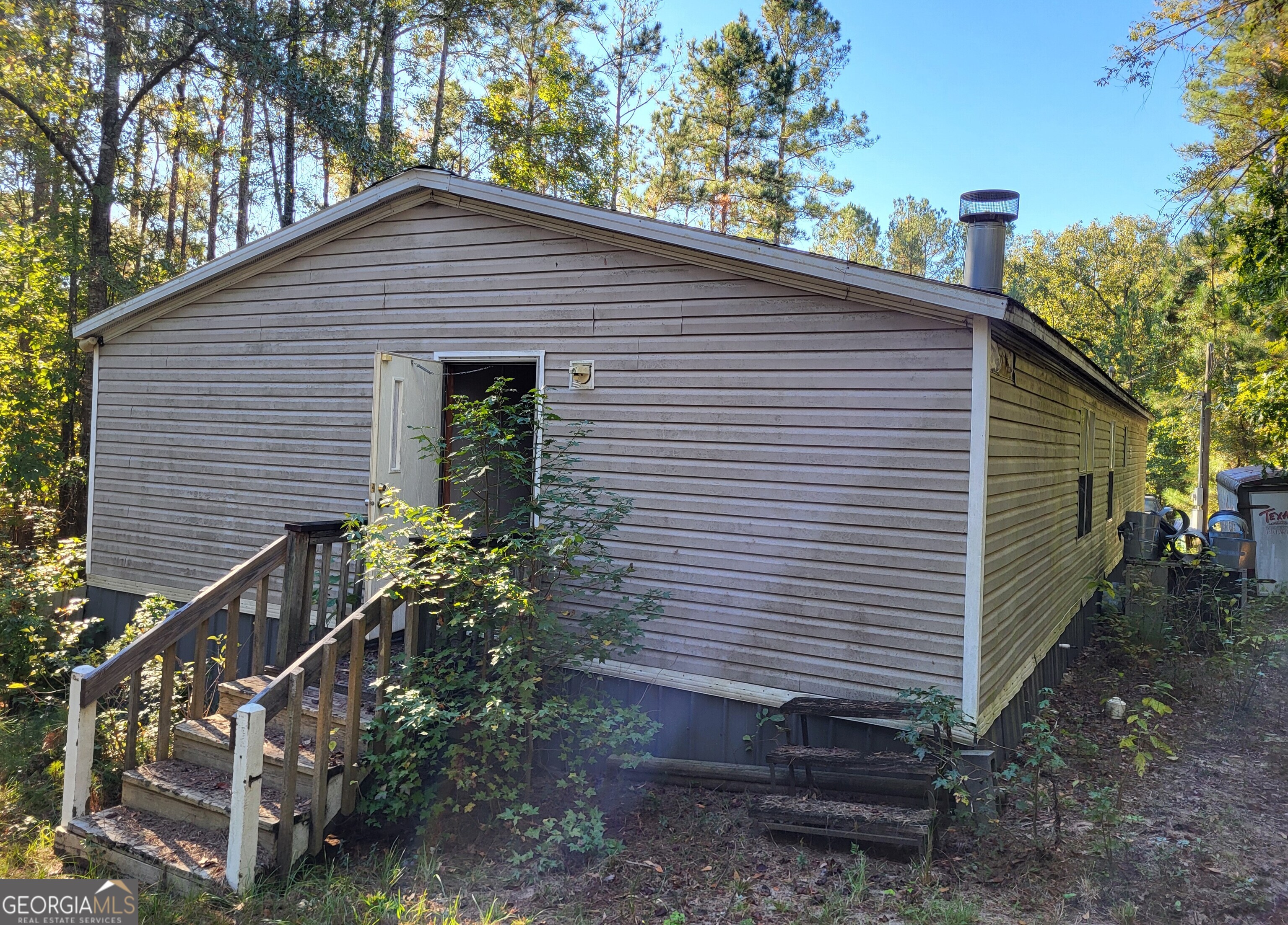 1669 Griswoldville Rd