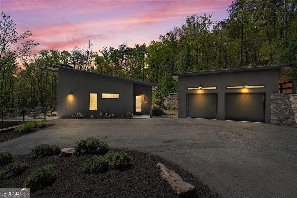 Photo of 545 Cowart Mountain Road, Jasper, GA 30143 (MLS # 10852405)
